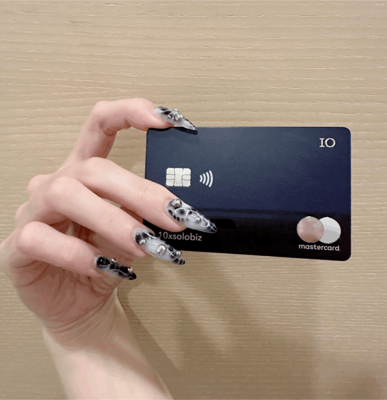 Kelcy的水星銀行信用卡